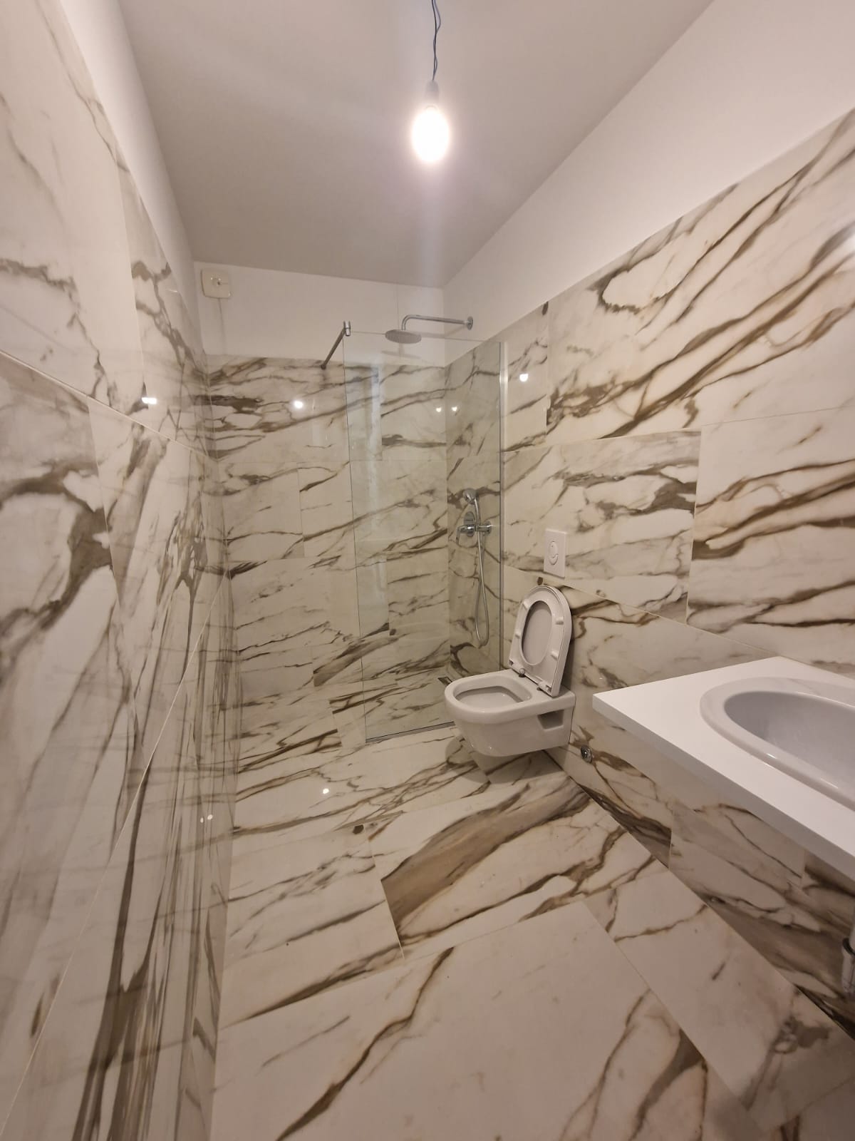 Image of Apartment - 2 Bedrooms - 2 Bathrooms for Sale in Kotor-Dobrota-Montenegro, Image 8